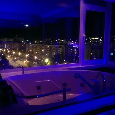 Excentric Studio 1 Брашов Екстериор снимка